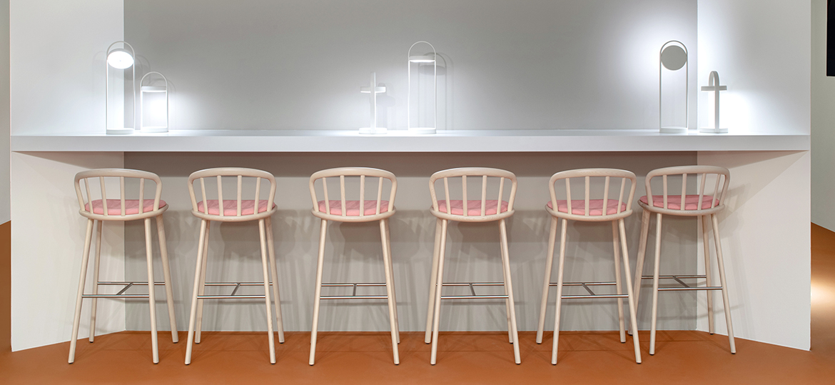 Barstool, NYM 2839 +2838 - 5