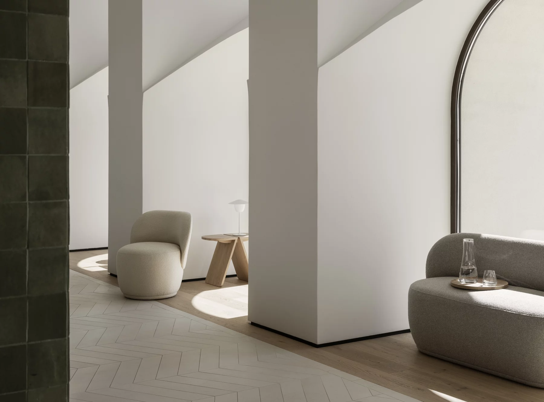 Armchair -KUON - 20