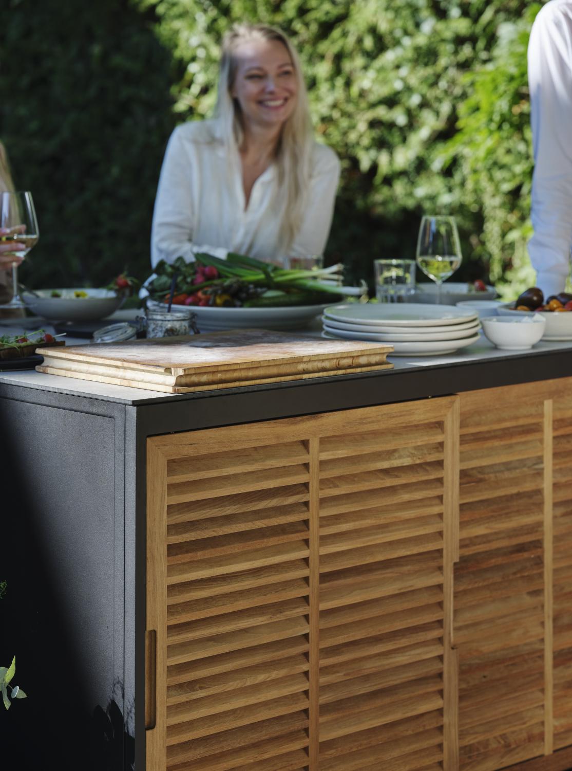 FORNAX outdoor kitchen with sink black / teak - 11
