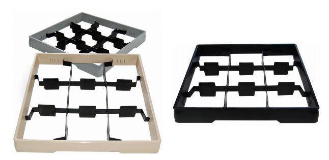 Elevation frame divided into compartments, different dimensions and colors