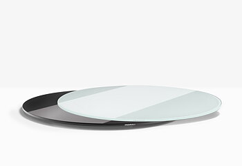 Bordsskiva i härdat glas, olika nyanser