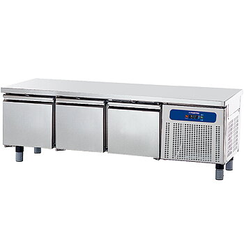 Grillfrysbänk med 3 lådor 1800mm