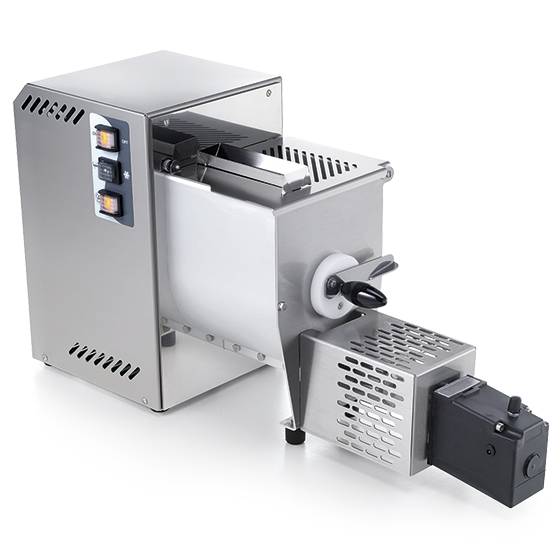 Pasta machine with pasta cutter, capacity 5 KG