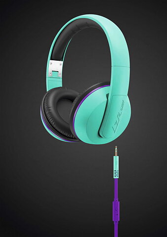 Magnat over-ear headphone
