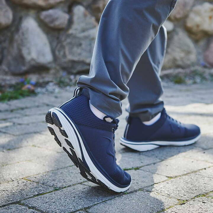 Handla MBT-skor online hos MBT Sverige | Nu även med Hemleverans