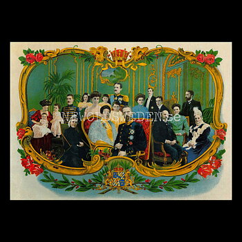 Konung Gustav V med familj, tidigt 1900-tal - Vykort A5