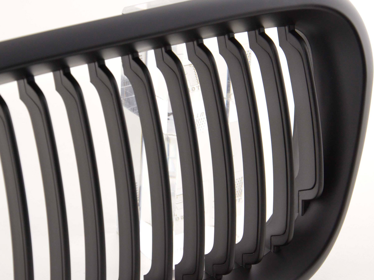 Svart Grill - BMW 3  (TYP E36) 91-95 - 3
