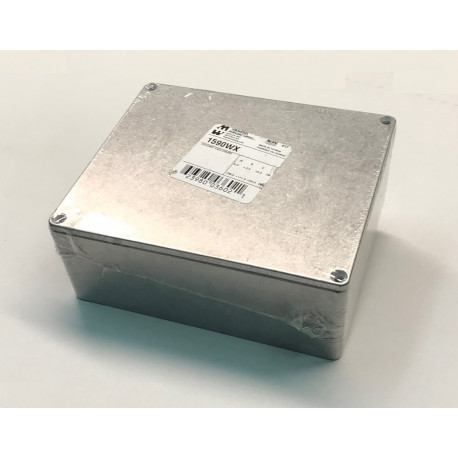 Metallbox för inbyggnad av varvtalsregulator 121x145x56
