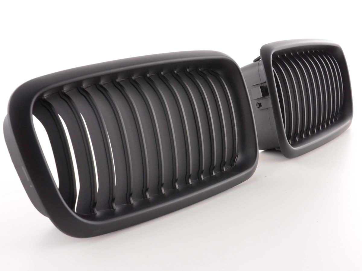Svart Grill -  BMW E38 96-03 - 3