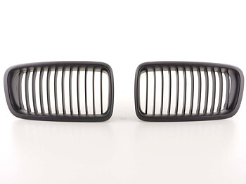 Svart Grill -  BMW E38 96-03