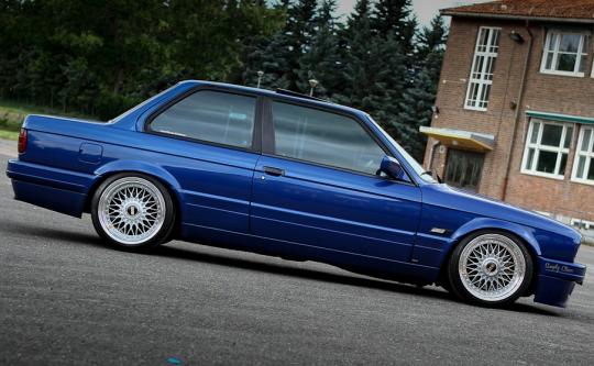 Sidokjolar M technic ll - Bmw E30 2dr