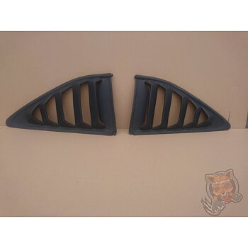 Nissan S13 - Luftintag "Louvers" 
