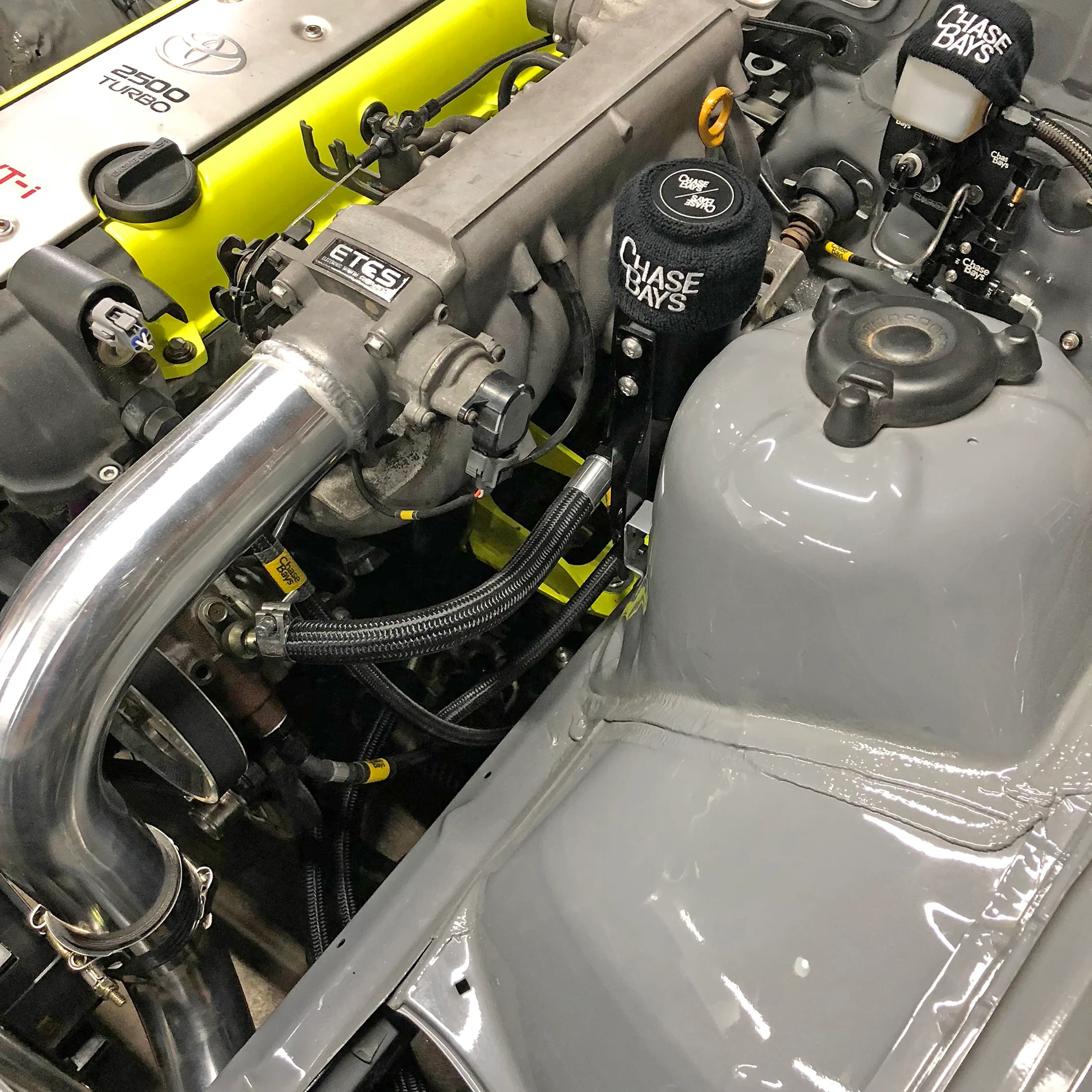 Chase Bays - Triple Baffled Servostyrnings Behållare - 10