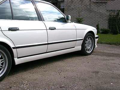 Sidokjolar M5 replica - Bmw E34 - 2