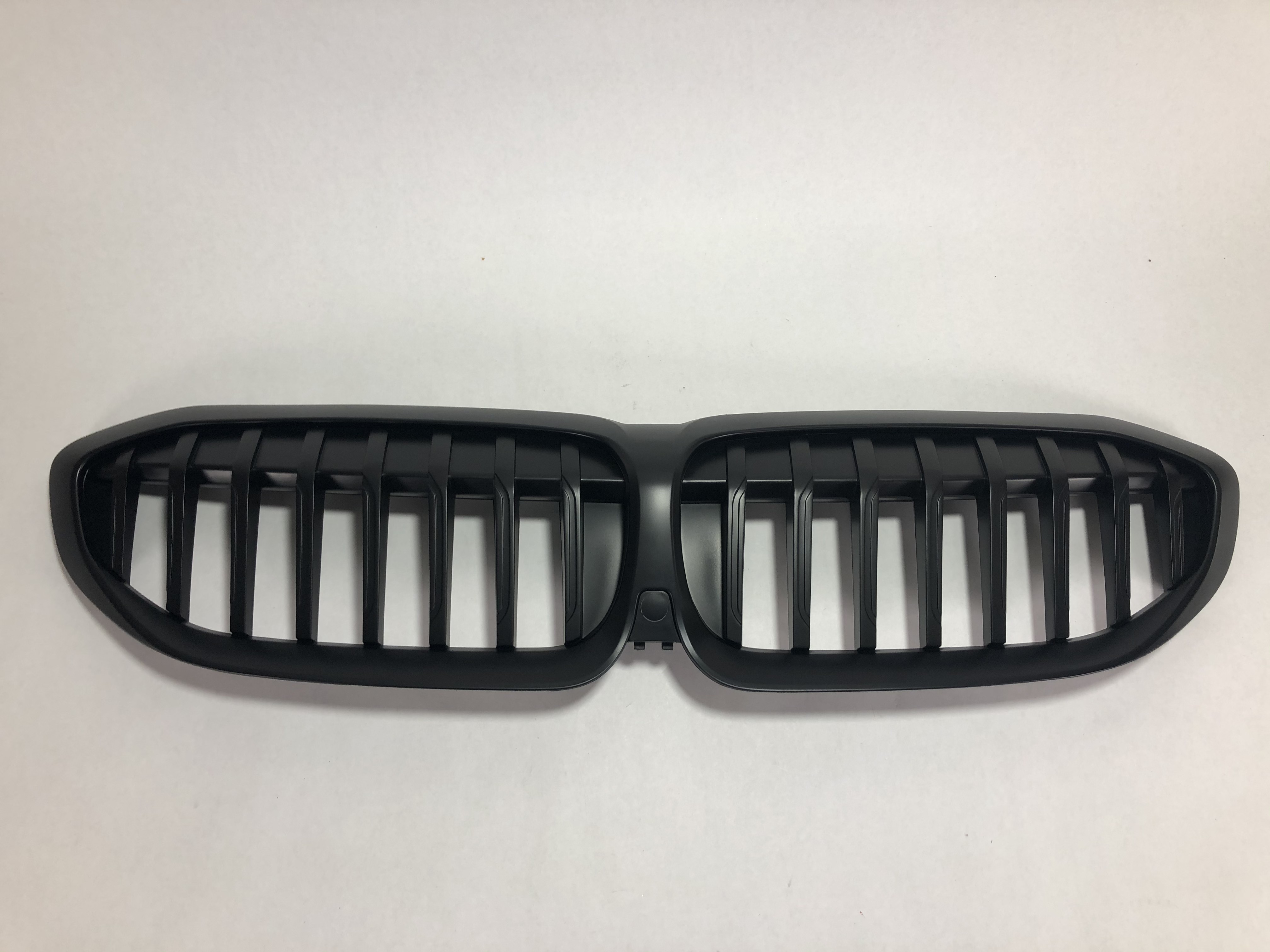 BMW G20 2019--> Grill/Njurar Matt Svart - 3