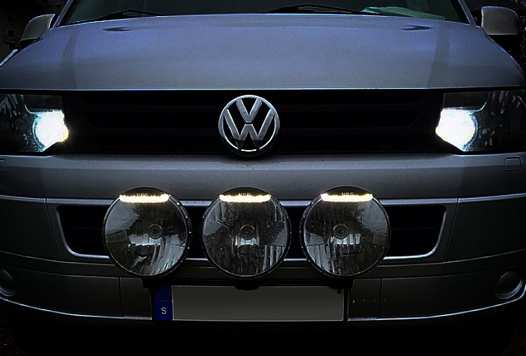 NBB Alpha 225 med vit plastlins och LED-positionsljus - 5
