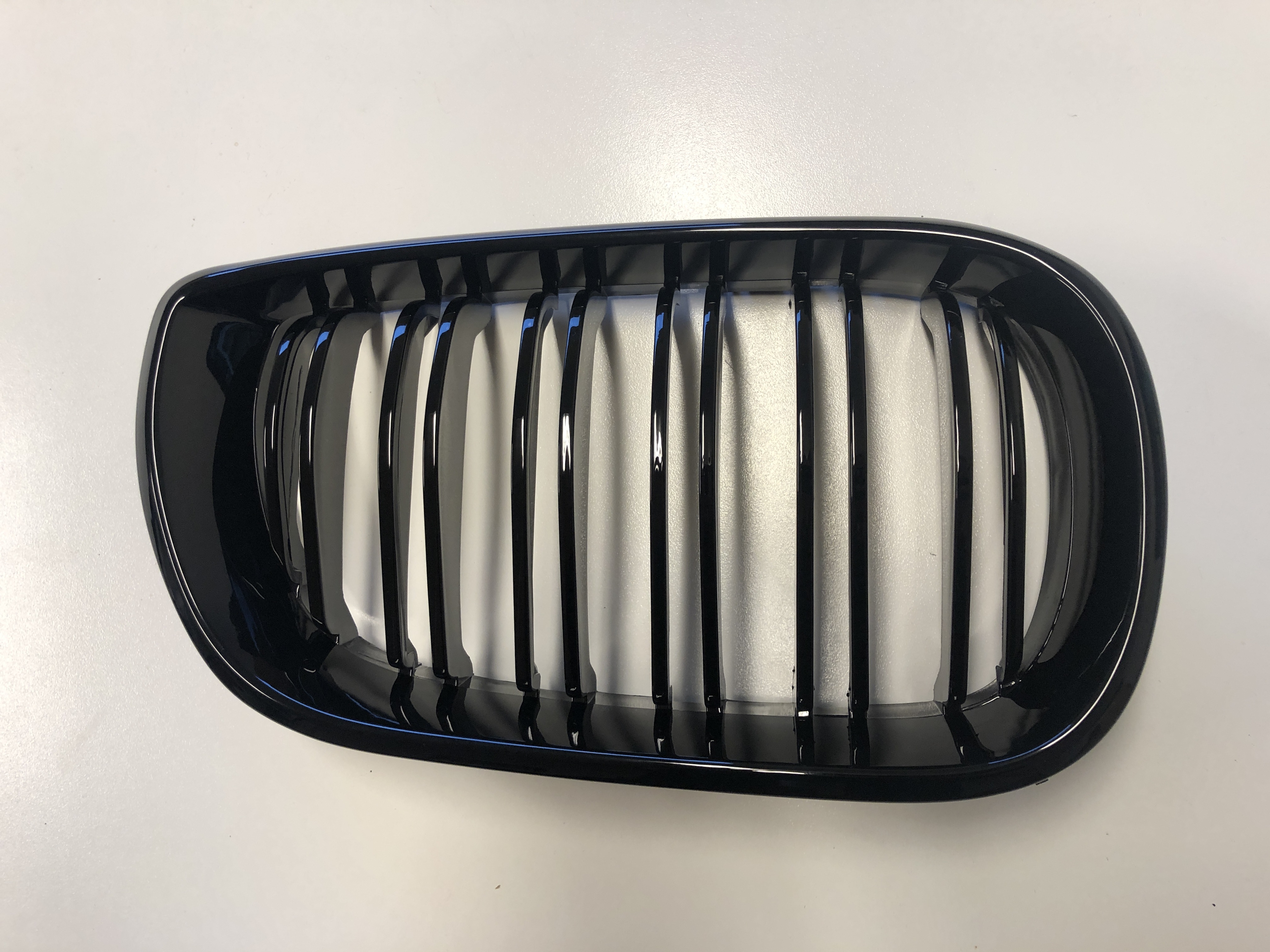 BMW E92 Grill/Njurar 09-12 - 2