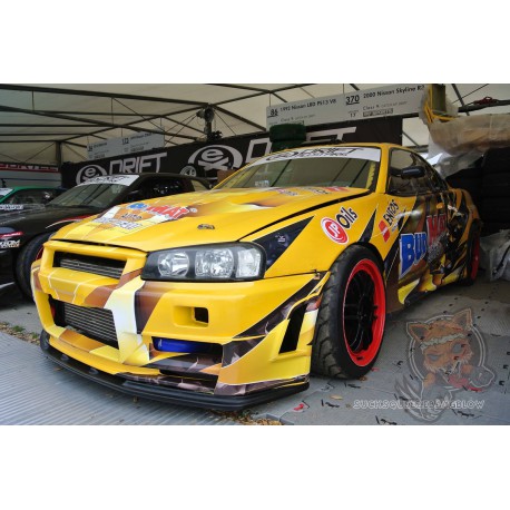 Nissan Skyline R34 GTR Front