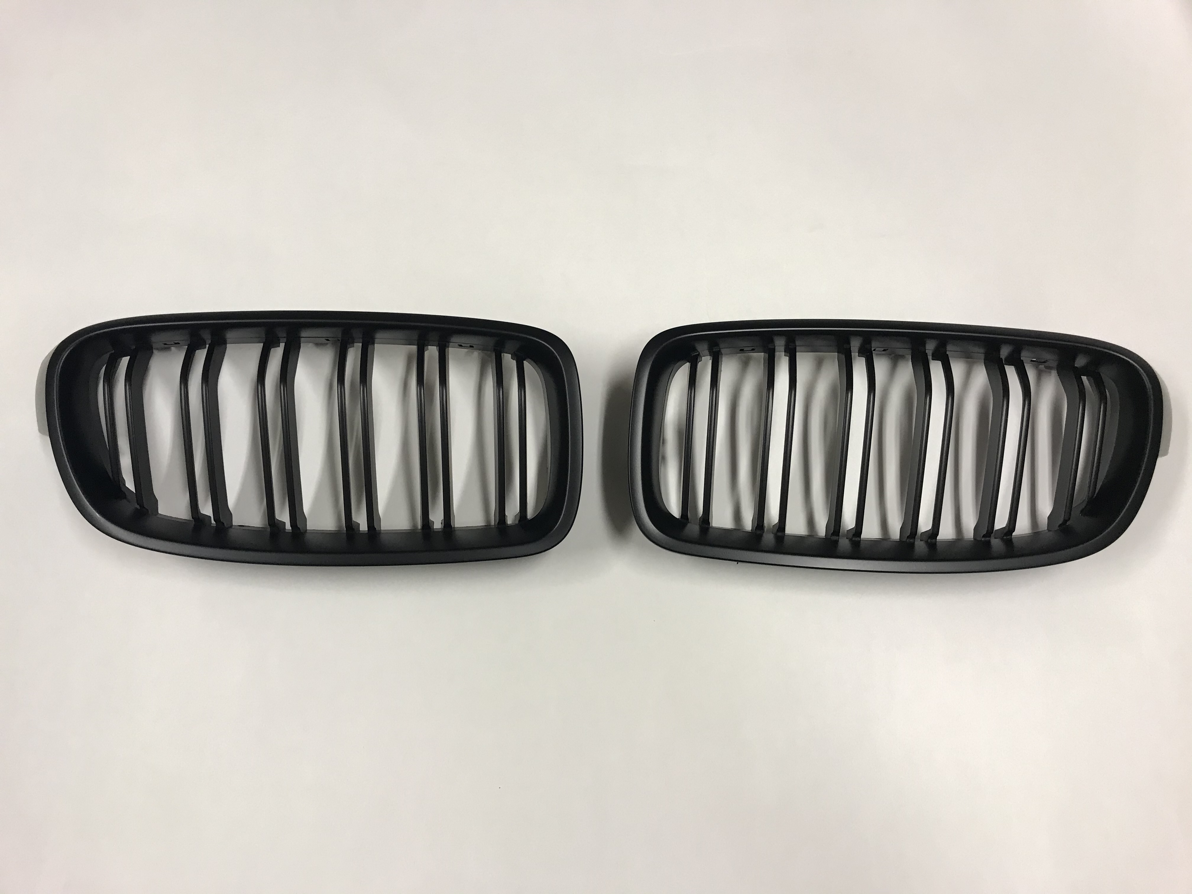 BMW F30/31 Grill M3-Optik Matt Svarta - 2