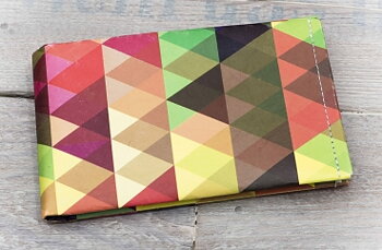 Plånbok av tyvek, Trianglar