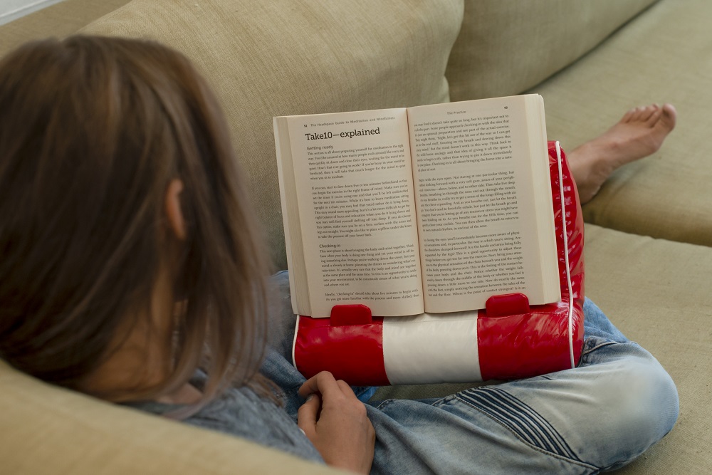Book Couch, Diner - 6