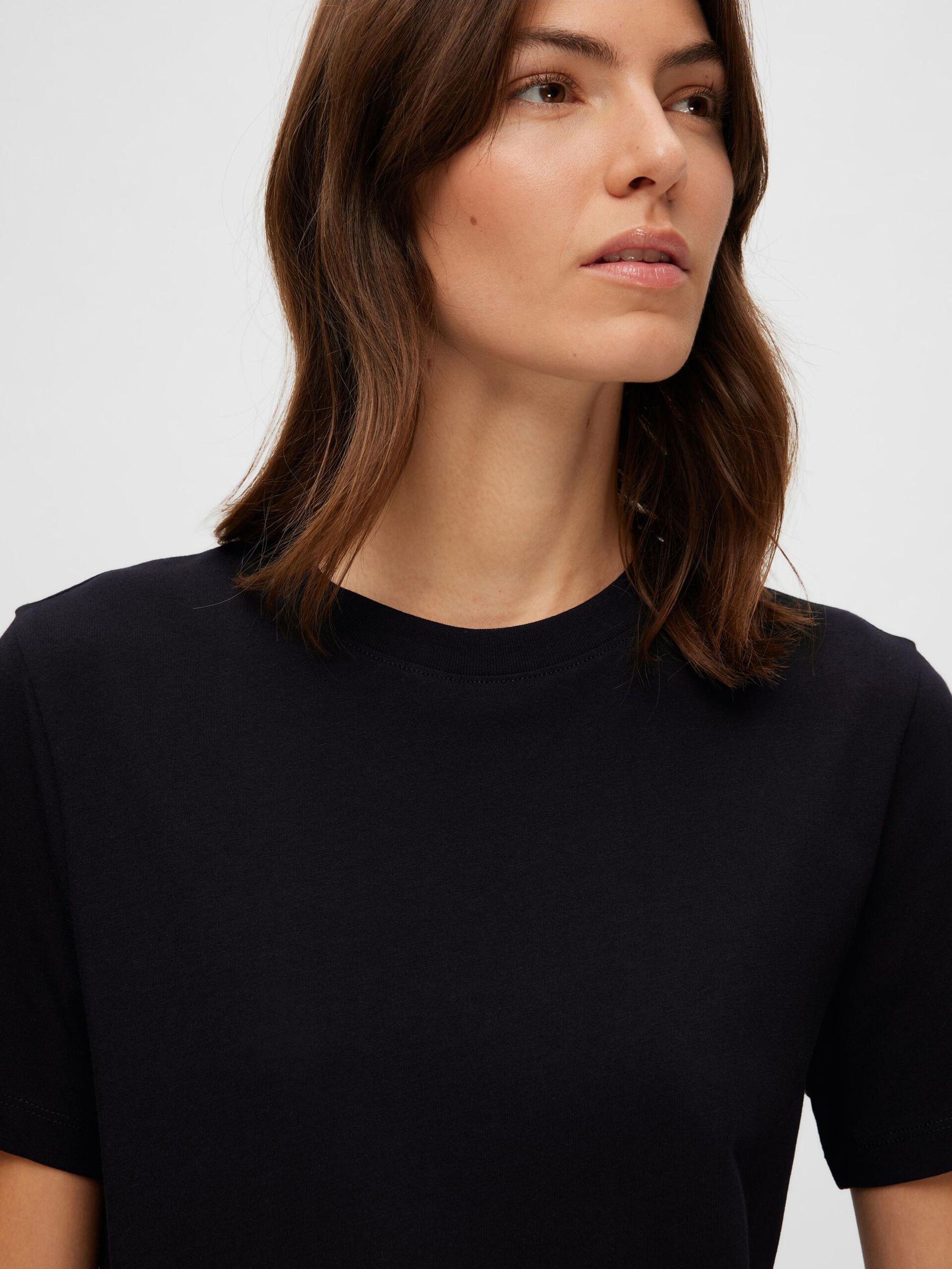 Selected Femme O-neck Classic T-shirt Black - 5