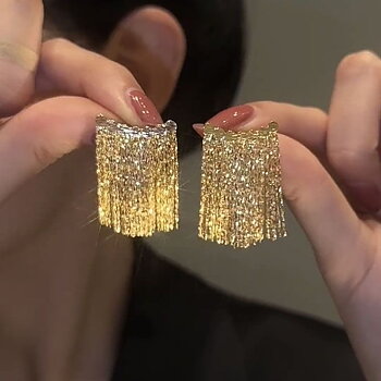 VACC Wheat Tassel Earrings Gold