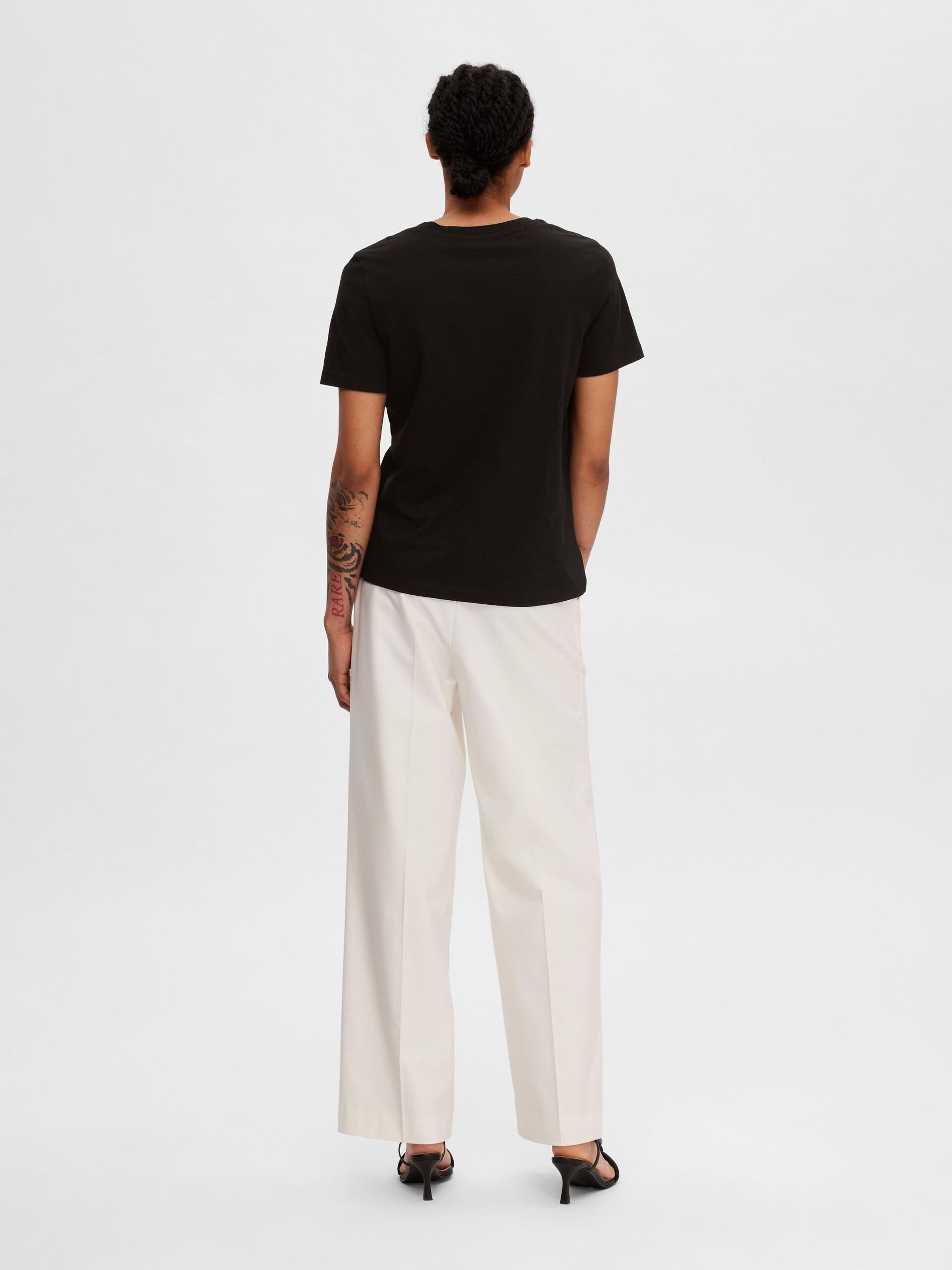 Selected Femme V-neck Classic T-shirt Black - 3