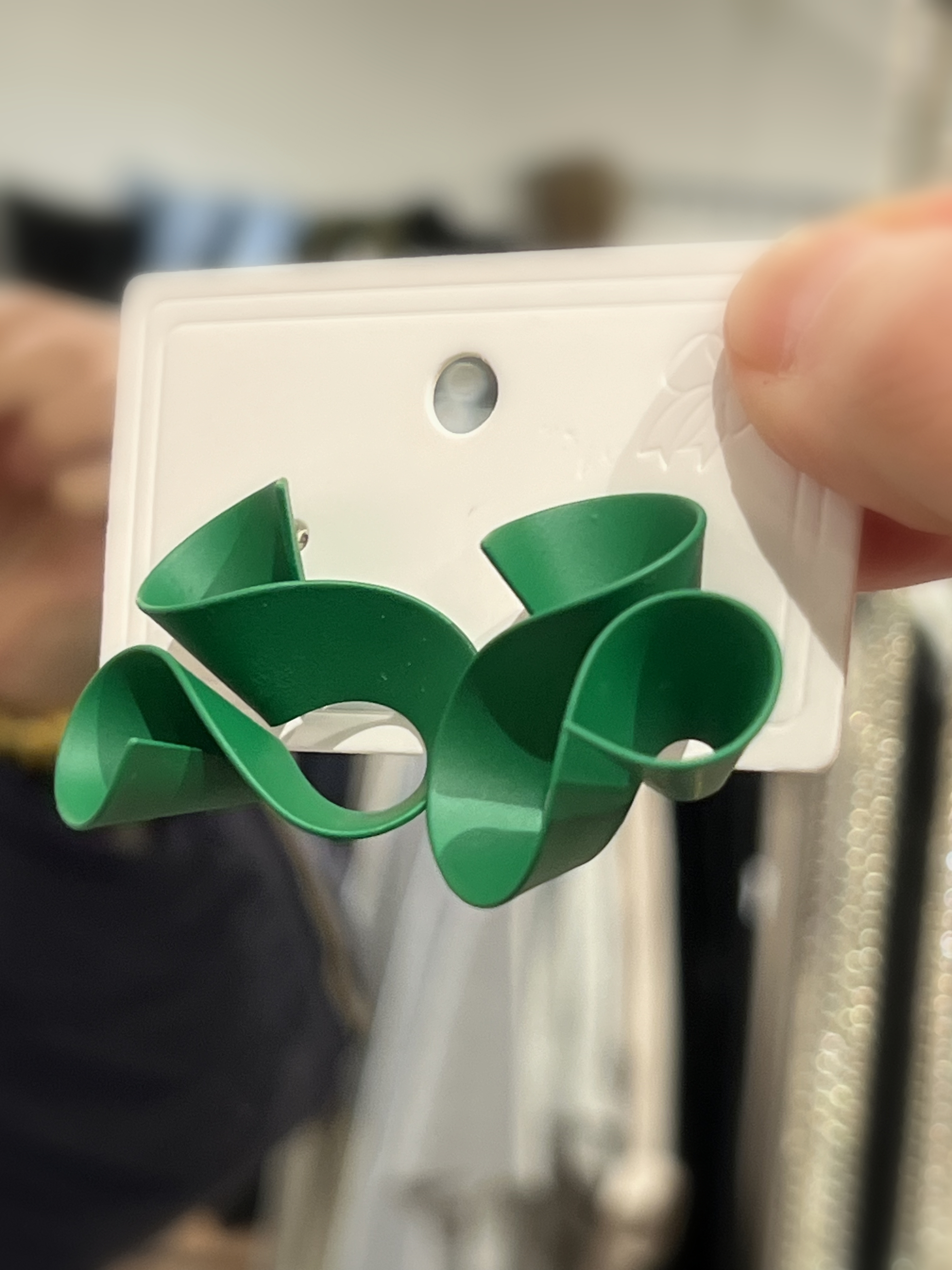 VACC 3D Spiral Ribbon Earrings Green