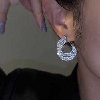 VACC Oval Earrings Silver