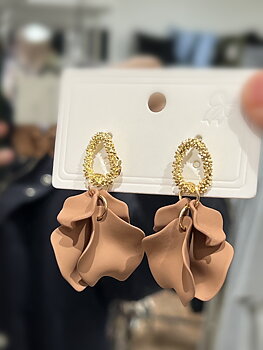 VACC Cappuccino Flower Petals Earrings
