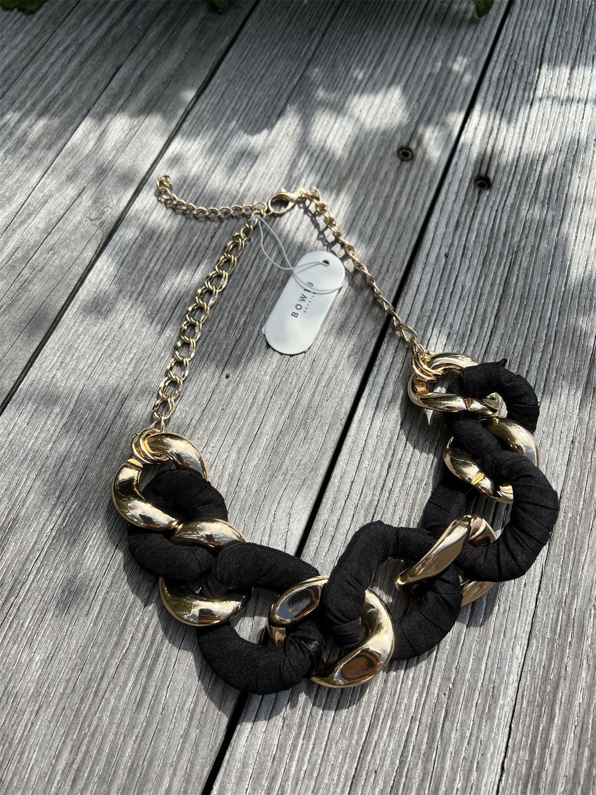 BOW19 Luisa Necklace Black