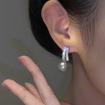 VACC Light Grey Pearl Earrings Silver