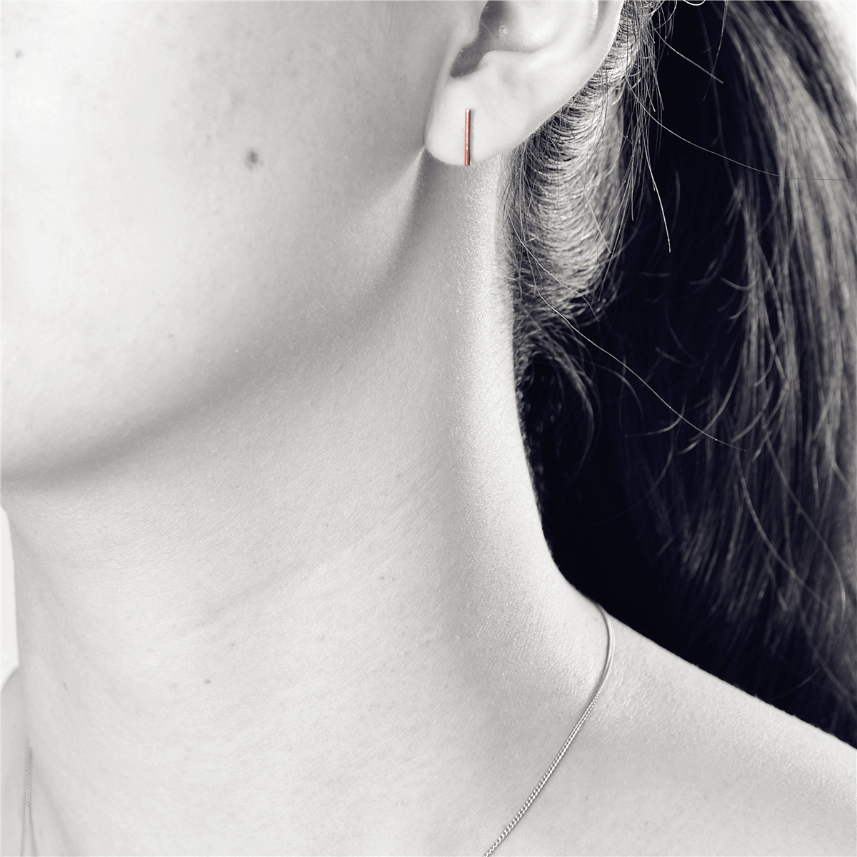 Voguerace V Jewelry Fia Studs rgp - 2