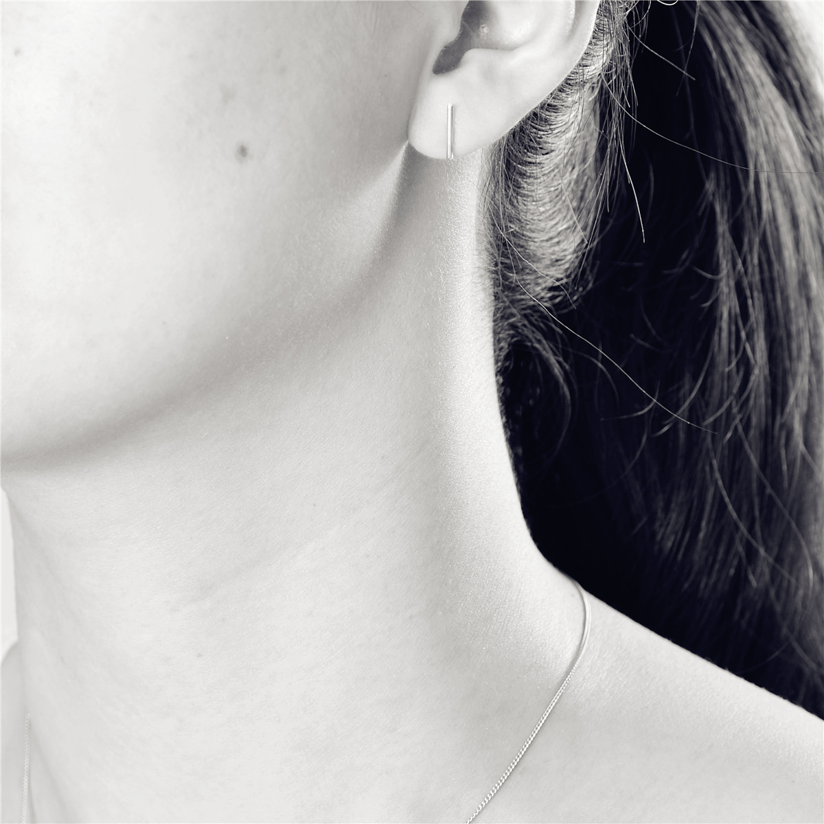 Voguerace V Jewelry Fia Studs sp - 2