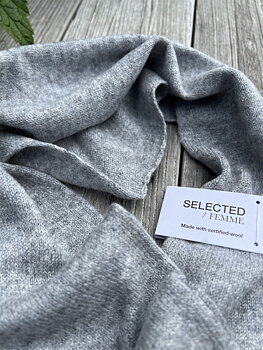 Selected Femme Maria Narrow Cashmere Scarf