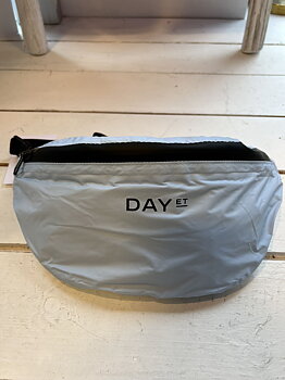 DAY ET Gw no rain bum cashmere blue
