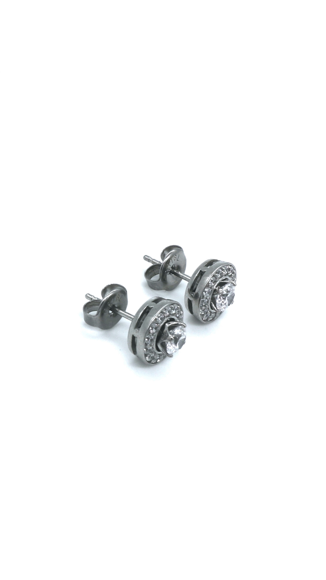 STÅL STUDS | ELLA