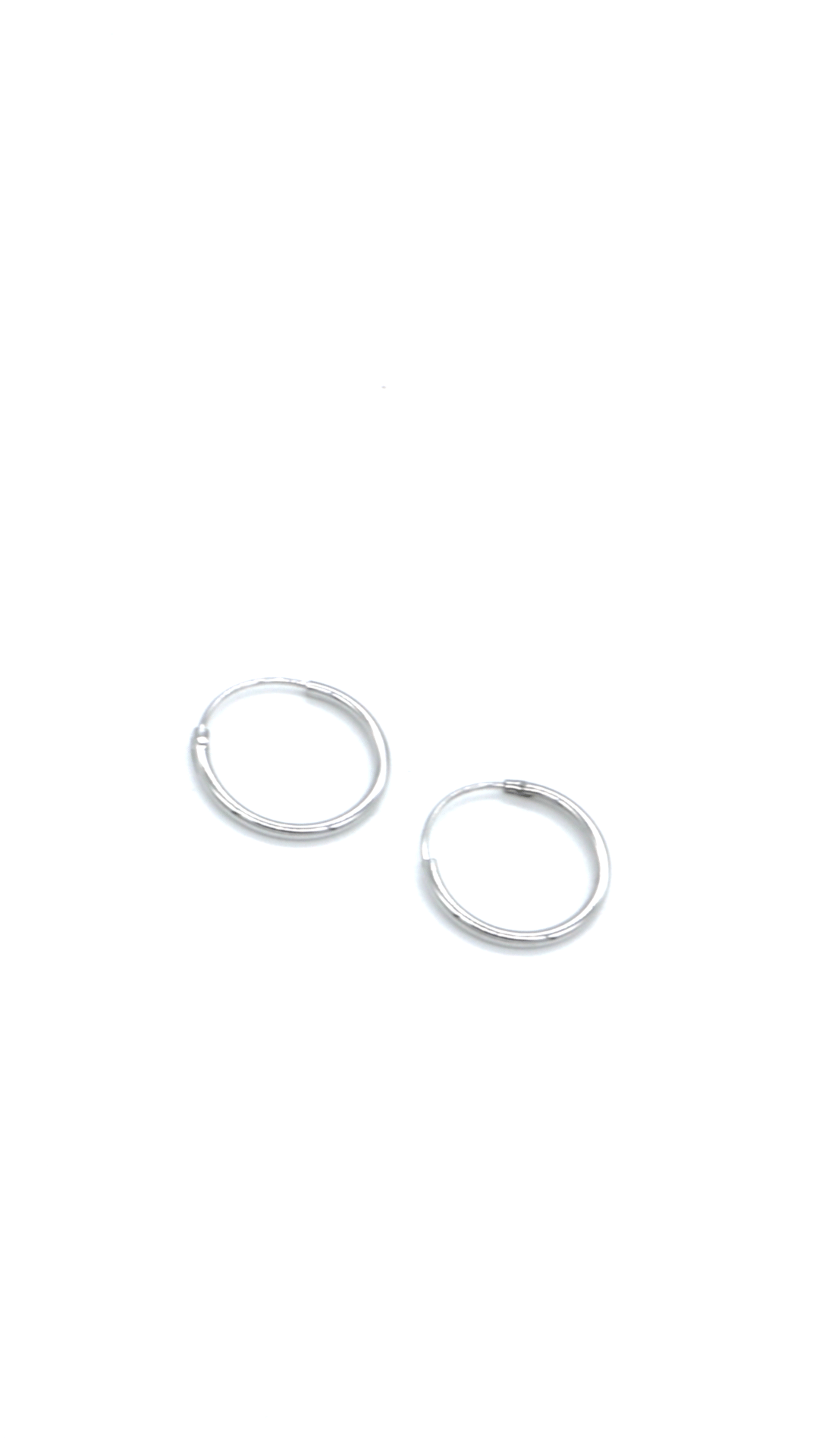 SILVER HOOPS | BRITTA