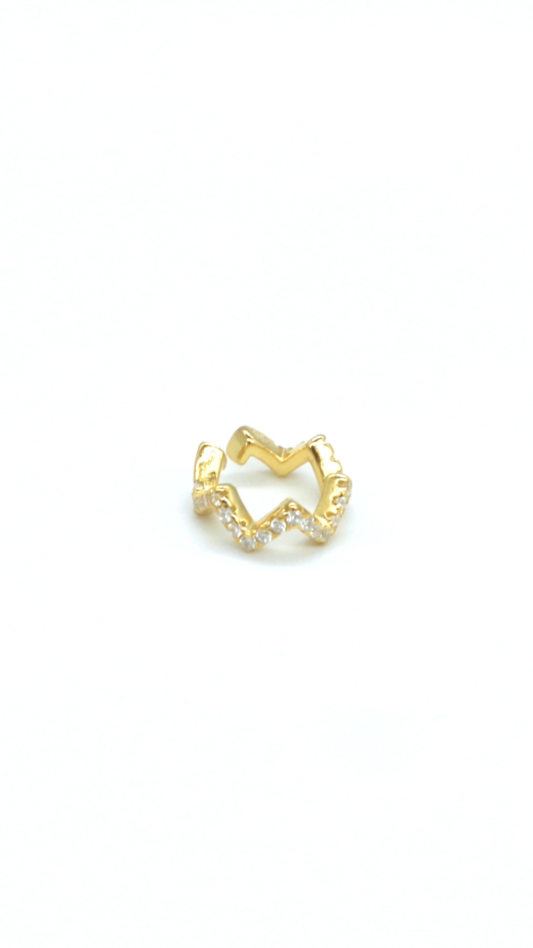 GULDPLÄTERAD EARCUFF | INAA