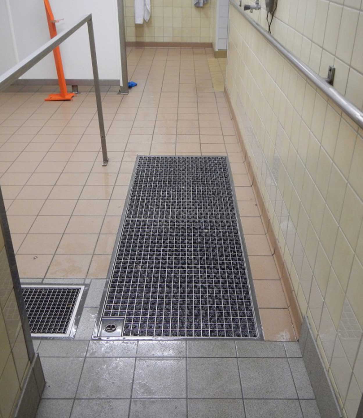 Profilgate aqua skotvätt, nedsänkt i golv - 8