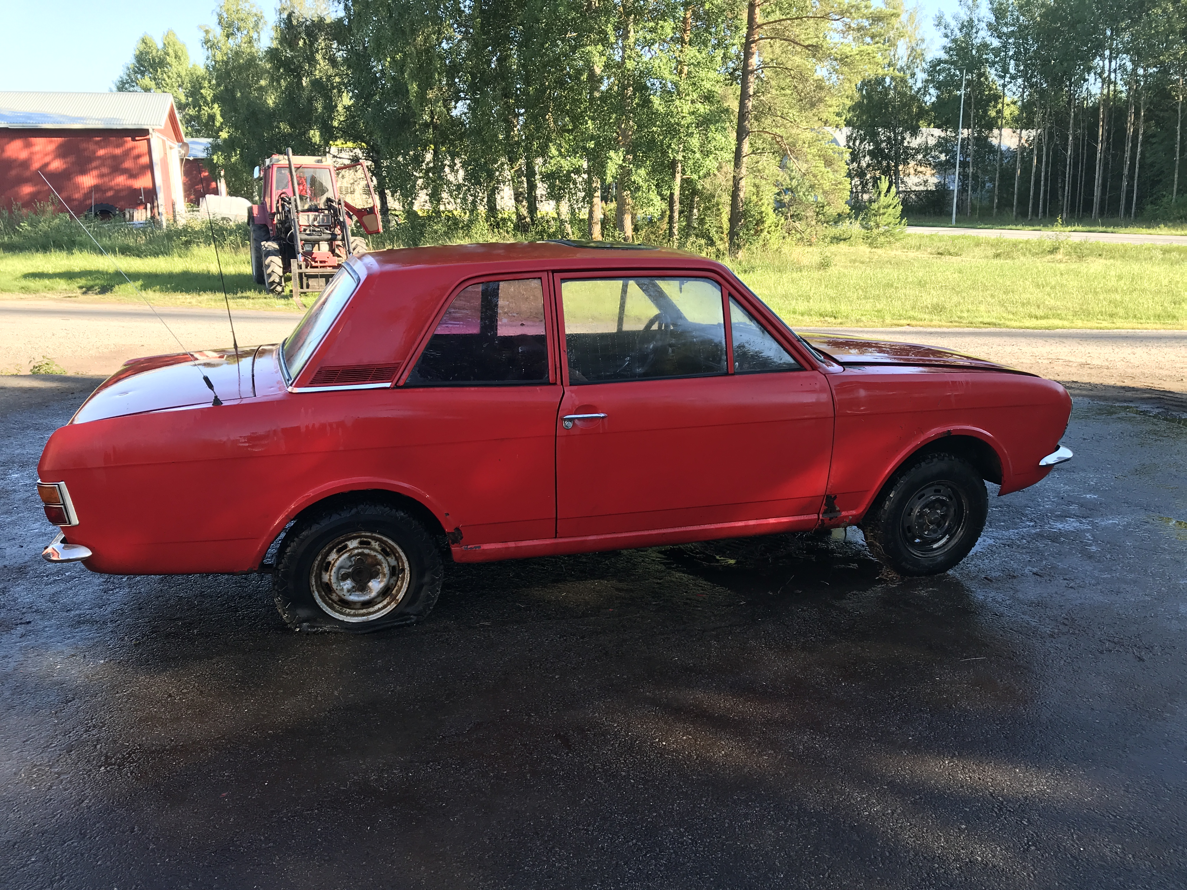 Ford Cortina - Purkuauto (myydään osina) - 3