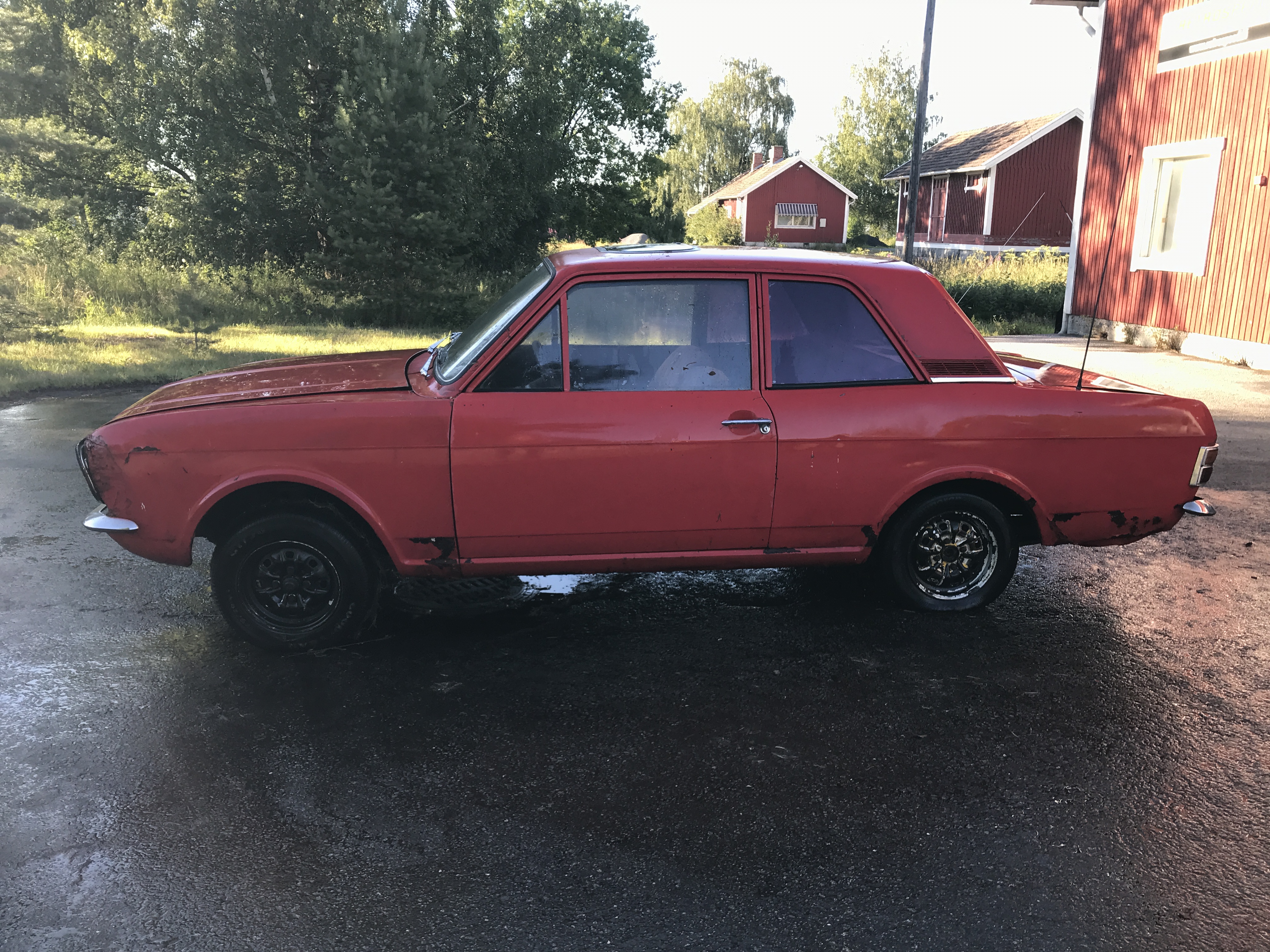 Ford Cortina - Purkuauto (myydään osina) - 4