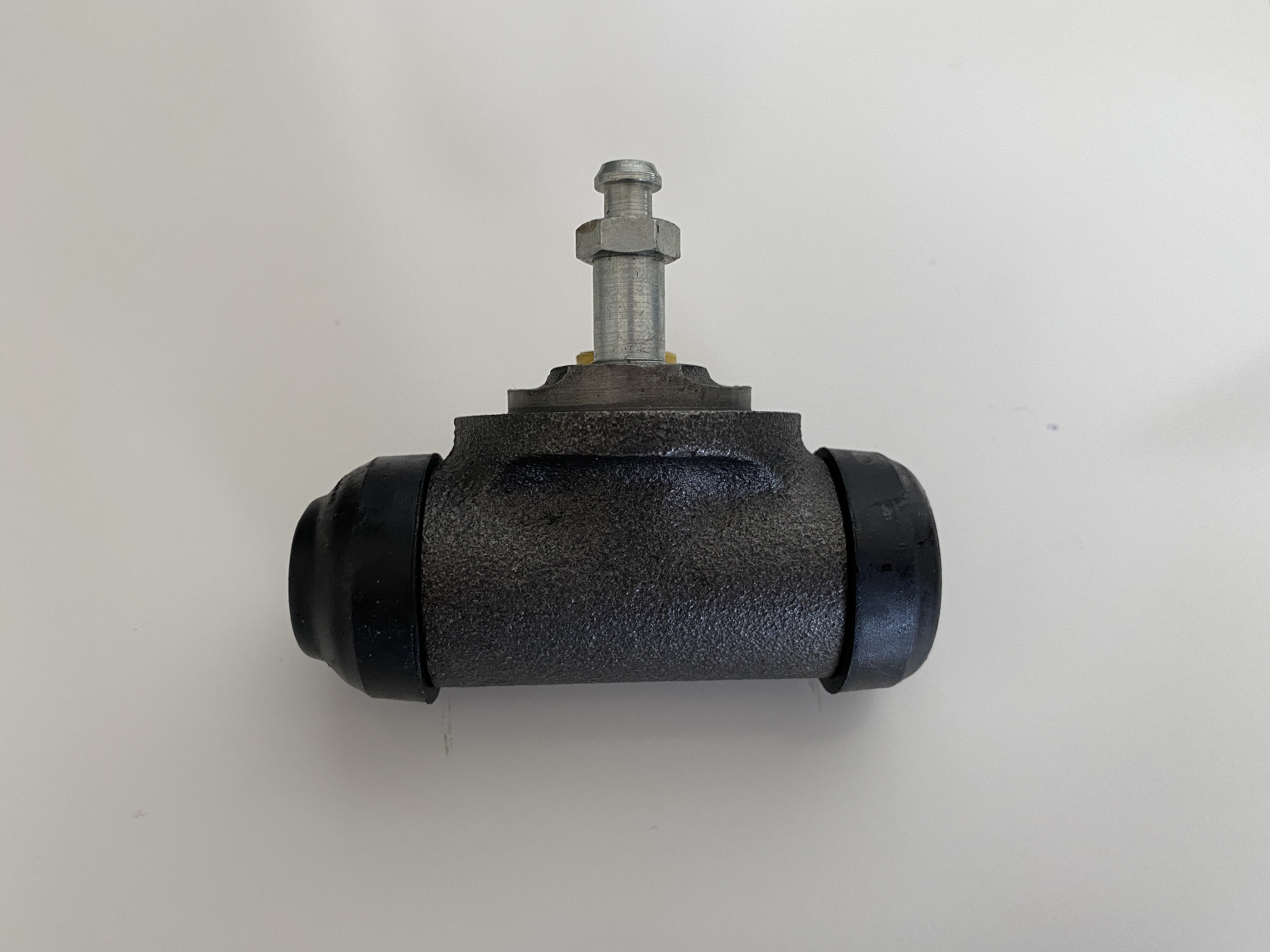 Brake cylinder rear Ford Taunus/Cortina - 2