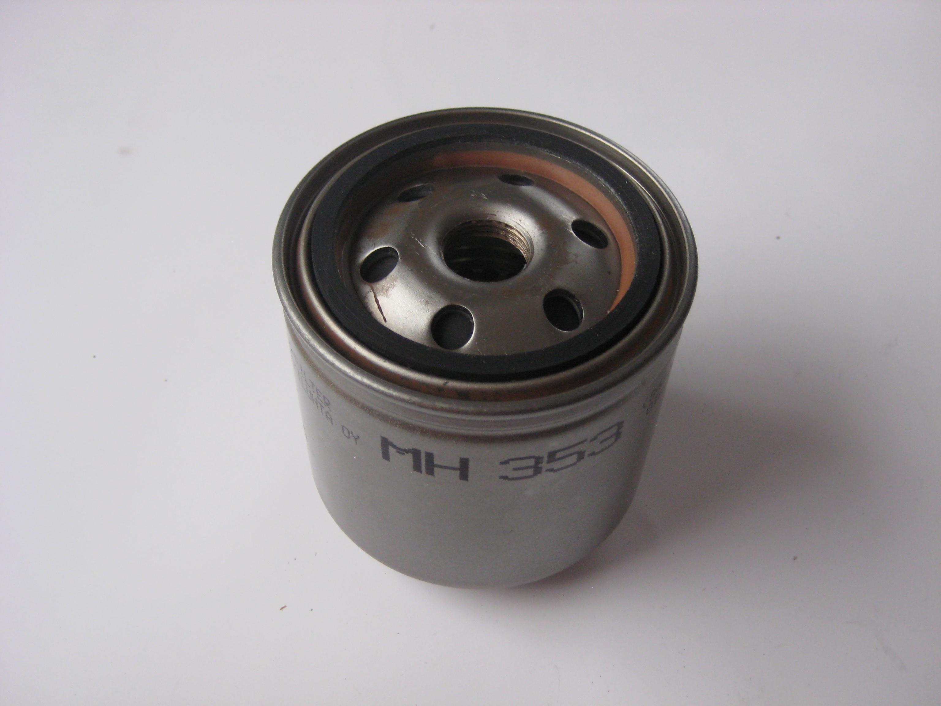 MH 353 Oljefilter Peugeot