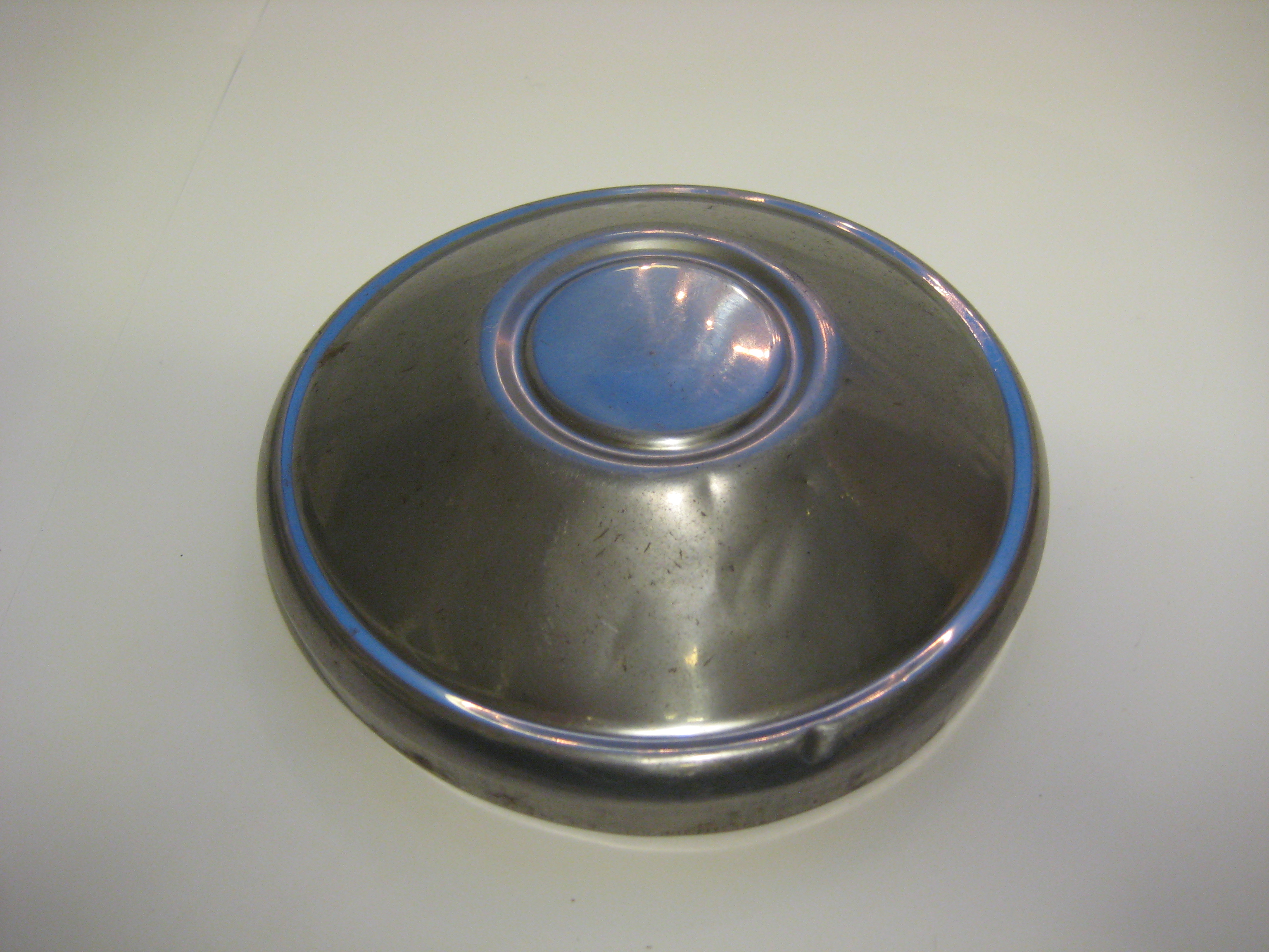 Pölykapseli 215mm