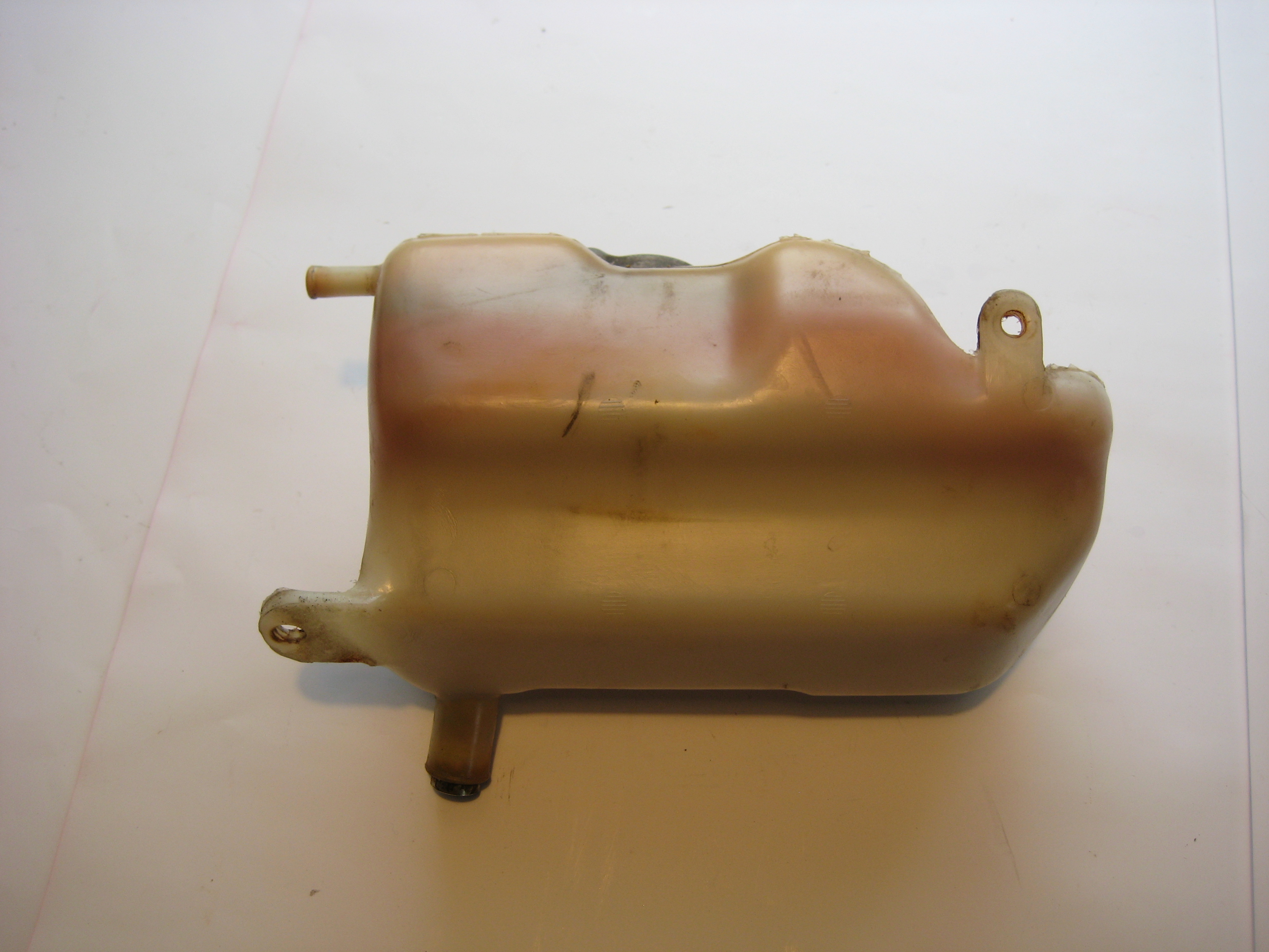 Coolant expansion tank Ford Fiesta MK2 - 4