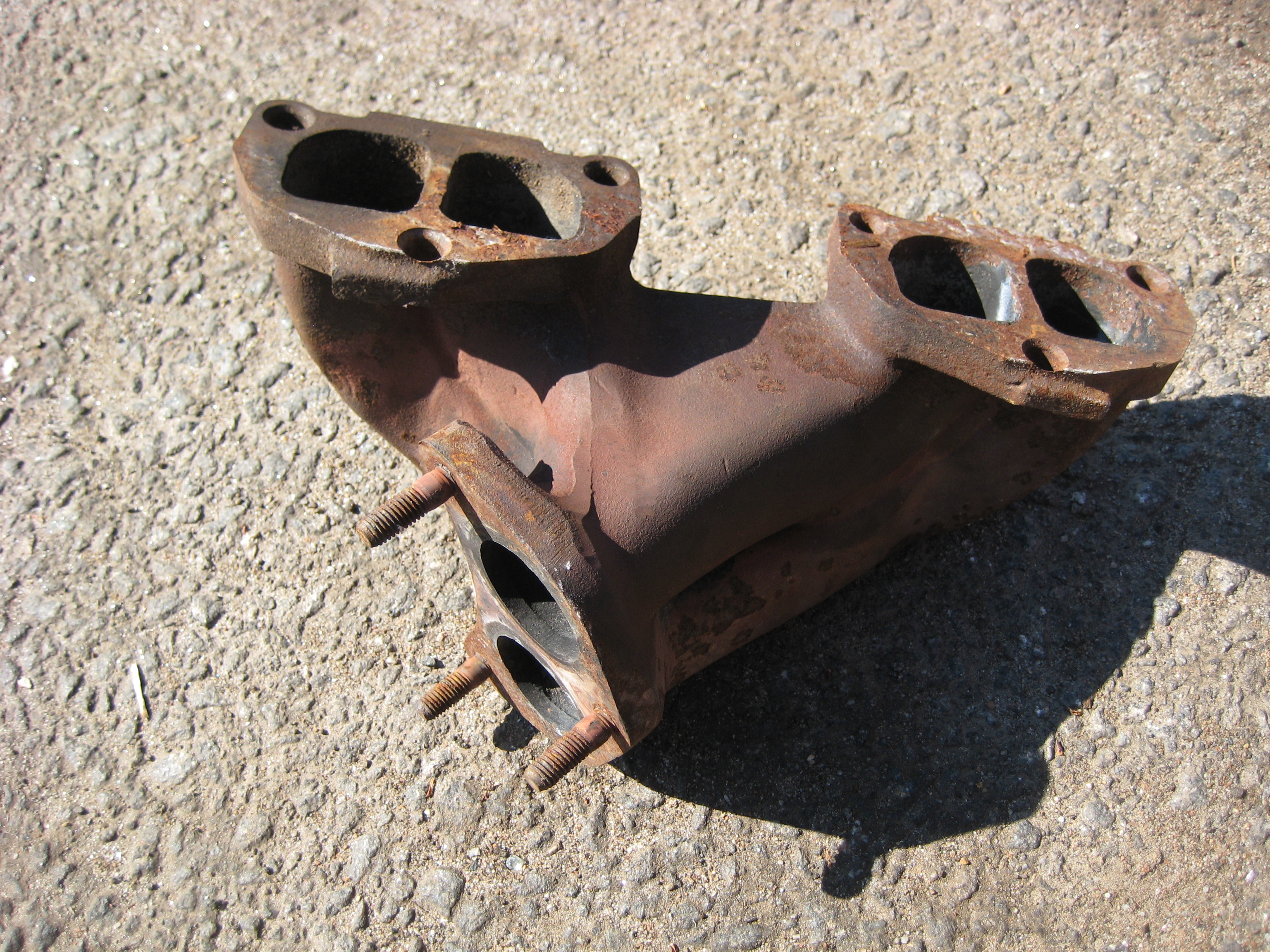 Exhaust manifold Ford DOHC 88WF9430EB