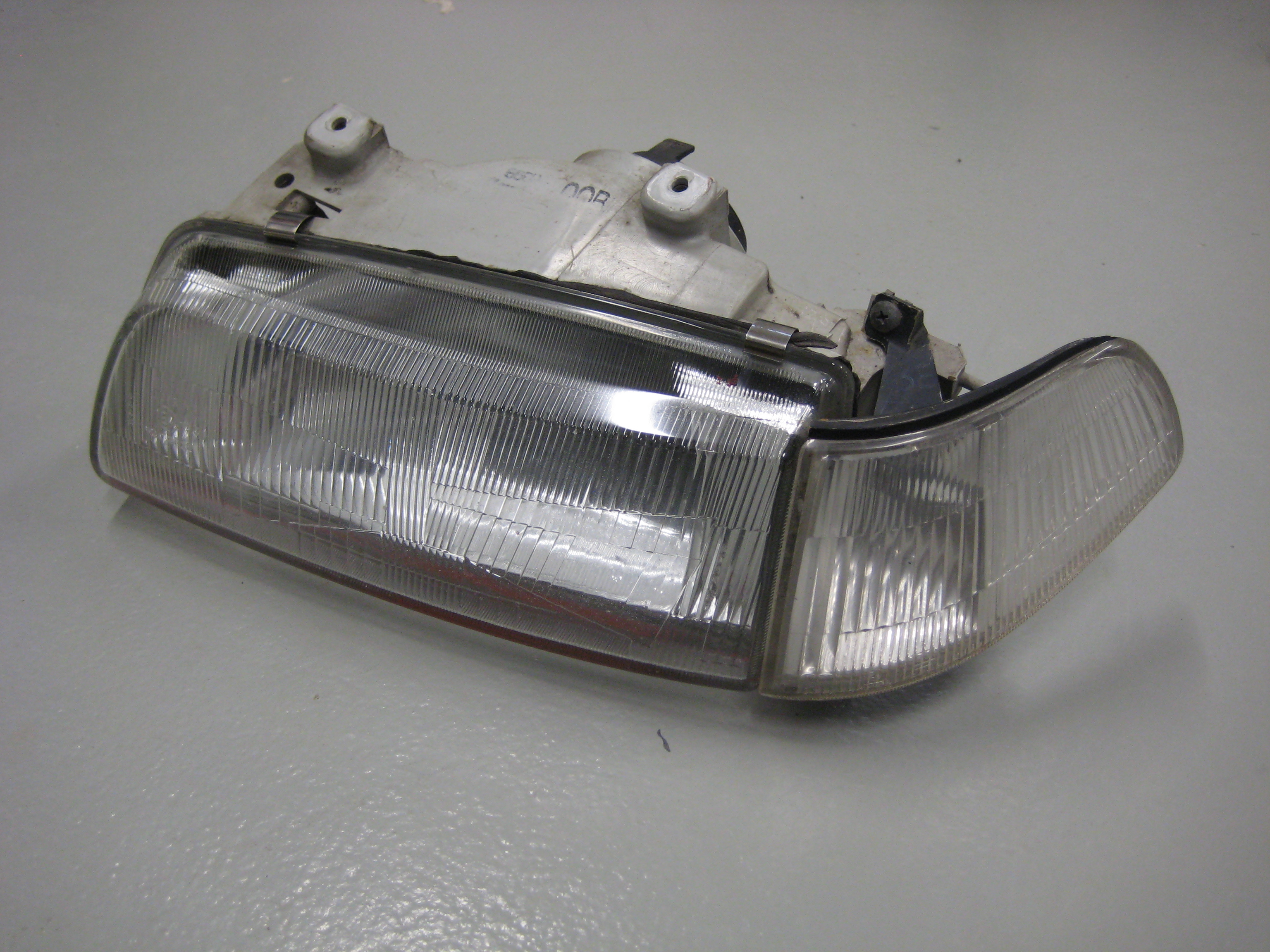 Etuvalo Vasen Honda Civic