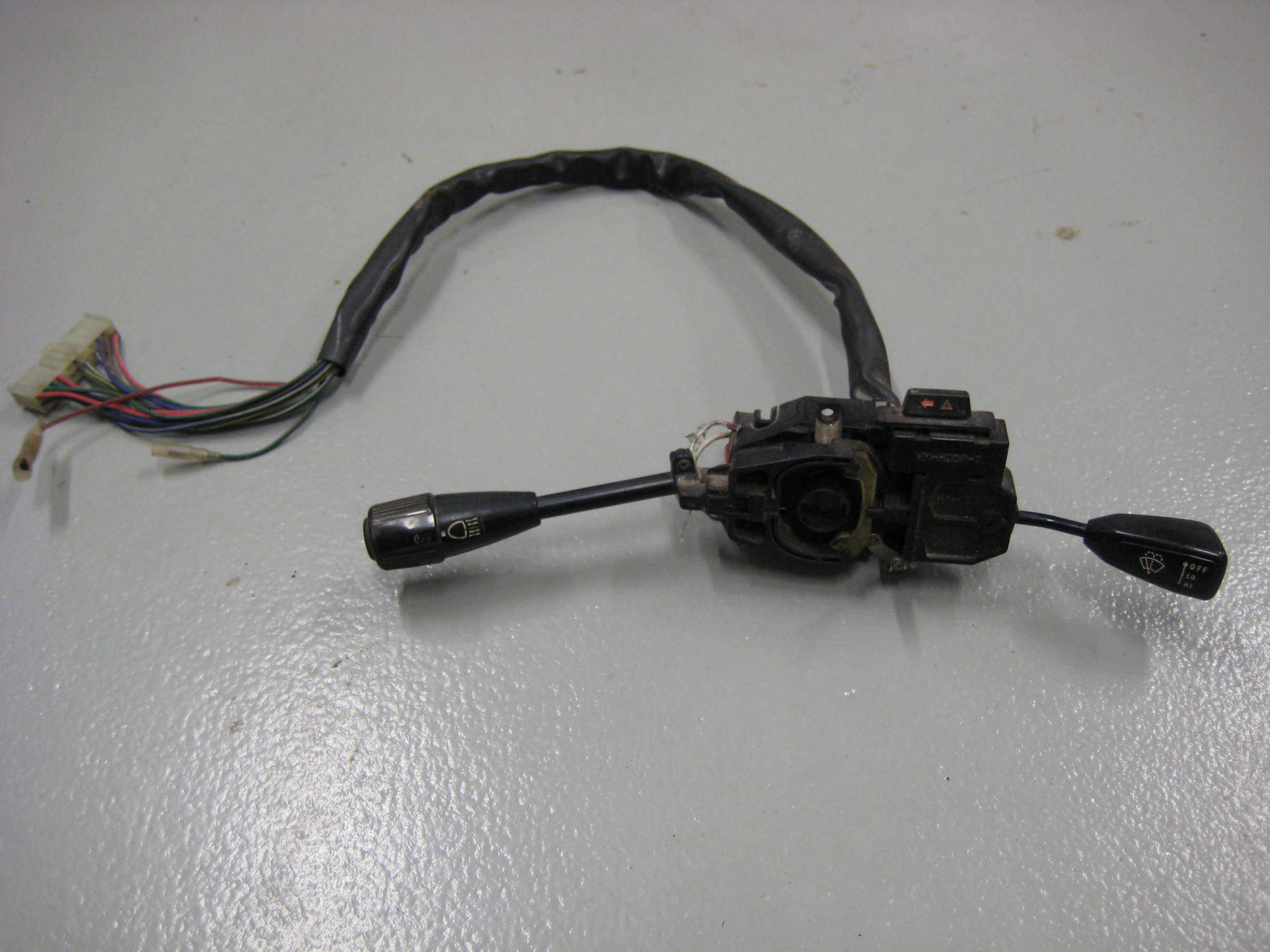 Turn signal switch Japan Tec - 2